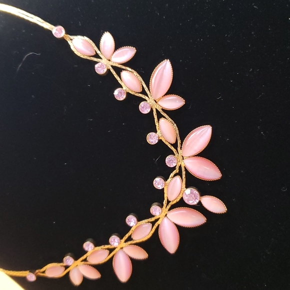 SOLD Pink and Gold Tone Fashion Statement Necklace with Earrings - Picture 2 of 4